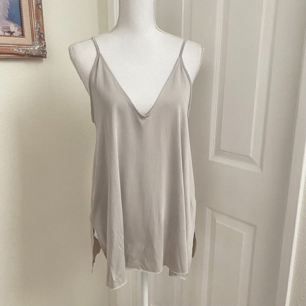 Lush Taupe Grey V-Neck Strappy Flowing Top Cami Size Small Summer Casual SB